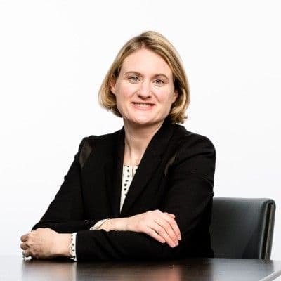 „Tranzicija“ u Oraklu: Nekima otkaz, a nekom plata od 3 miliona $