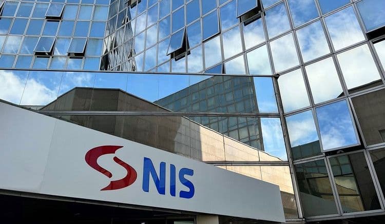 Sindikalci NIS-a: Kompanija ima dovoljno sirove nafte i derivata, neće biti otpuštanja