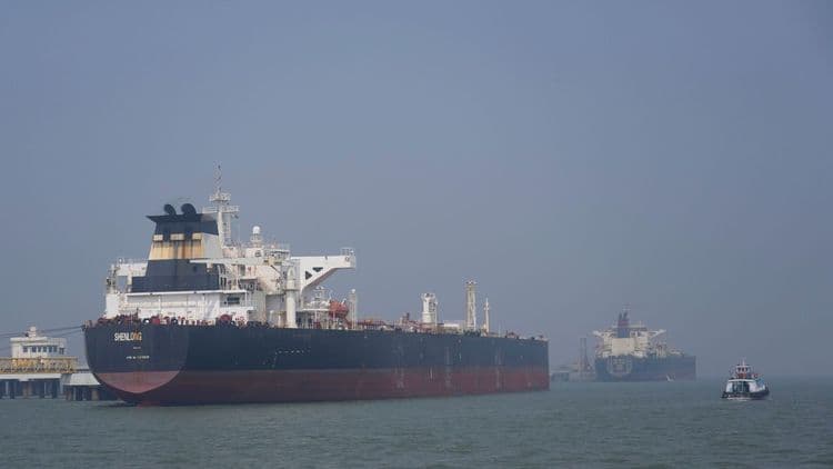 Toplo-hladno sa Ormuskim prolazom