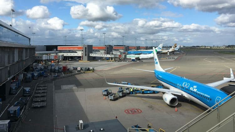 Ako poslom letite za Amsterdam…