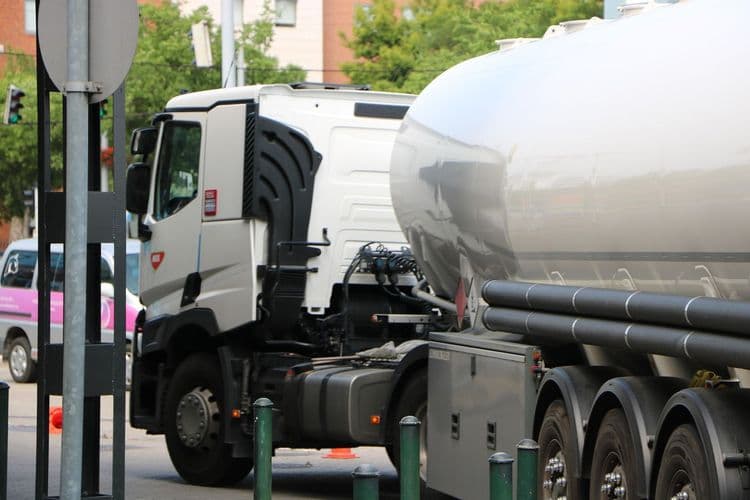 Nema izvoza derivata do kraja jula, agro-dizel na svim pumpama