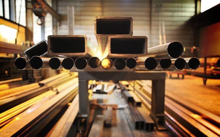 Evropska metalurška industrija pred gubitkom 300.000 radnih mesta?