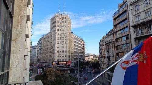 Prodaja stagnira ali stanovi nastavili s rastom cena