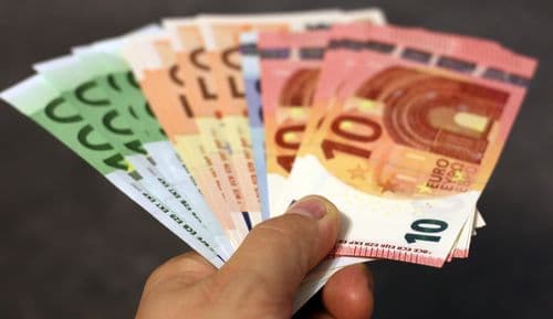 Novi trend kod poslodavaca: Bonusi dobrodošlice i do 1.500 evra