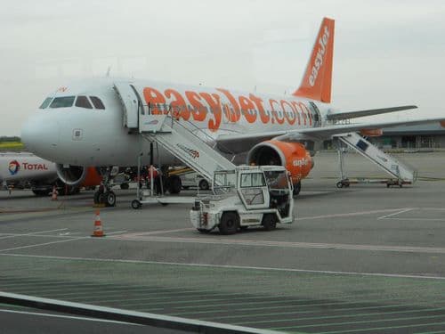 Easyjet ponovo pauzira let Beograd-Pariz